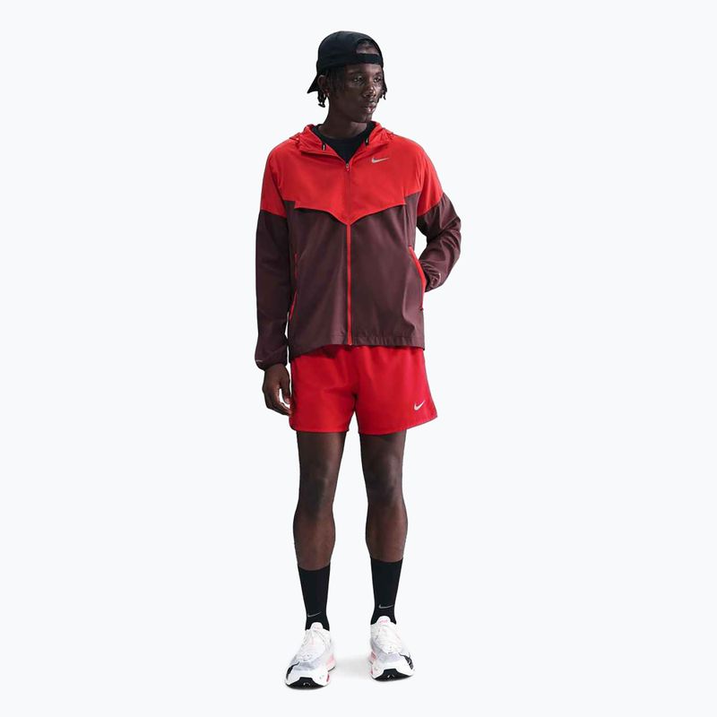 Pánská běžecká bunda Nike Impossibly Light Windrunner light crimson/light crimson/burgundy crush 2
