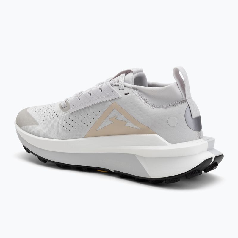 Dámské běžecké boty Nike Zegama 2 vast grey/sanddrift/summit white/black 3