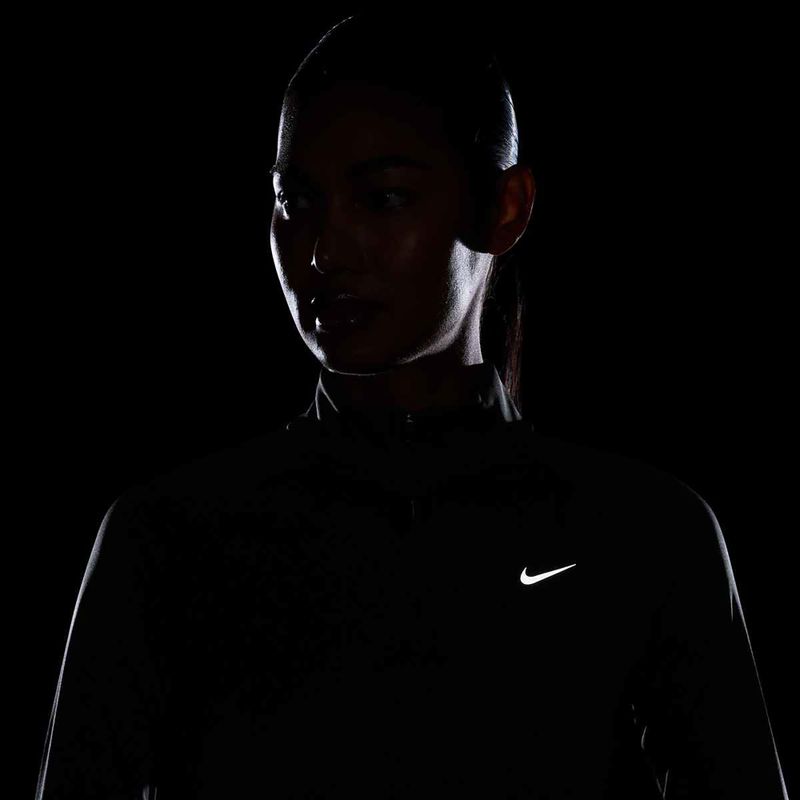 Dámská běžecká mikina Nike Tempo Dri-Fit 1 / 4 Zip black 4