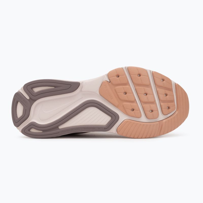 Dámské běžecké boty Nike Structure 26 particle pink/taupe grey/silt red/metal rose gold 4