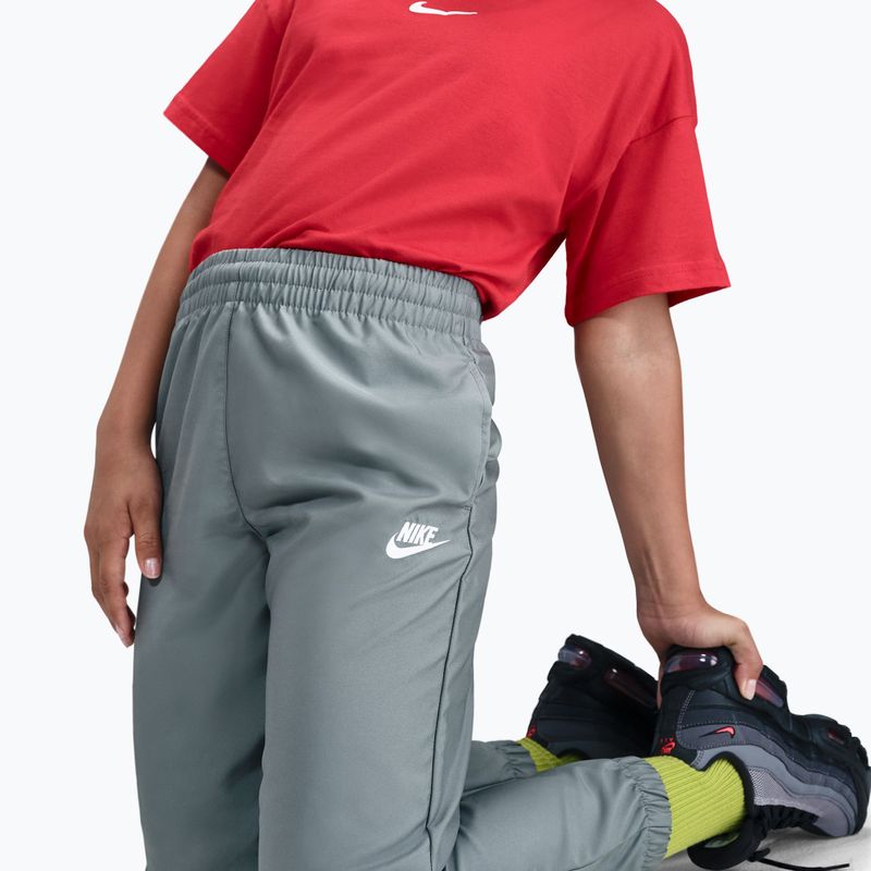 Dětská tepláková souprava Nike Sportswear Woven smoke grey/light smoke grey/white 6