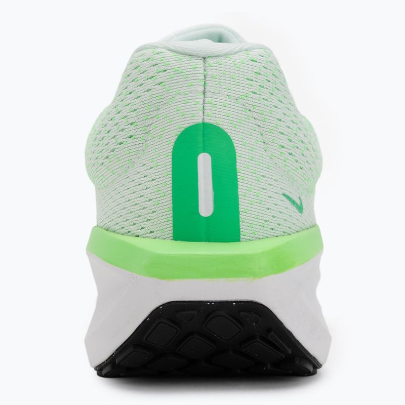 Pánské běžecké boty Nike Winflo 11 barely green / black / green strike 6