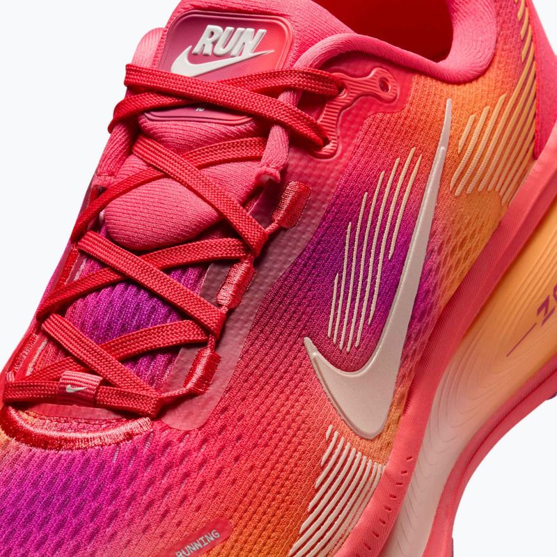 Dámské běžecké boty Nike Vomero 18 SE ember glow/sweet beet/marrakesh/washed coral 7