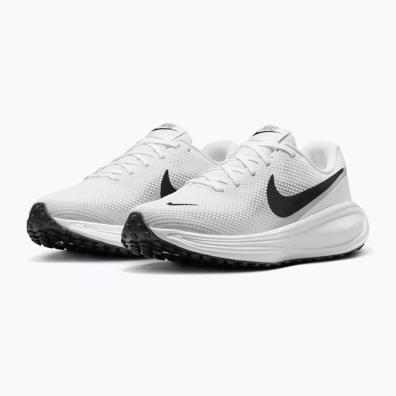 Dámské běžecké boty Nike Revolution 8 Extra Wide white/pure platinum/black 10