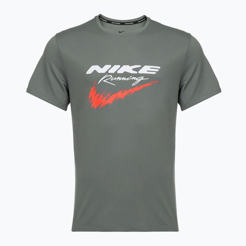 Pánské běžecké tričko Nike Miler Dri-Fit UV smoke grey 6