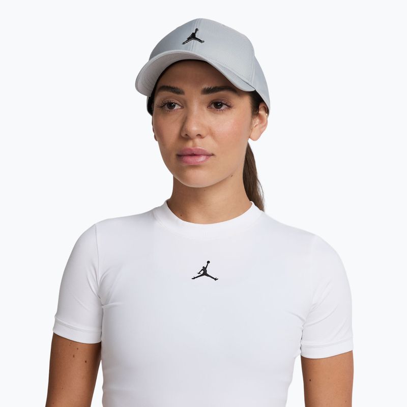 Kšiltovka Jordan Rise Structured Metal Jumpman light smoke grey/R511 5