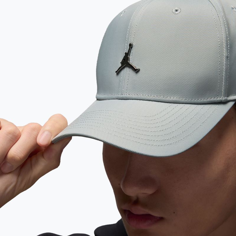 Kšiltovka Jordan Rise Structured Metal Jumpman light smoke grey/R511 10
