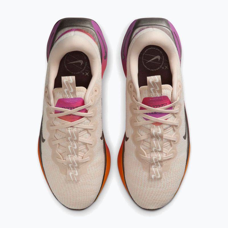 Dámské tréninkové boty Nike Motiva SE pearl white/pale ivory/vivid purple/mtl gold grain 5