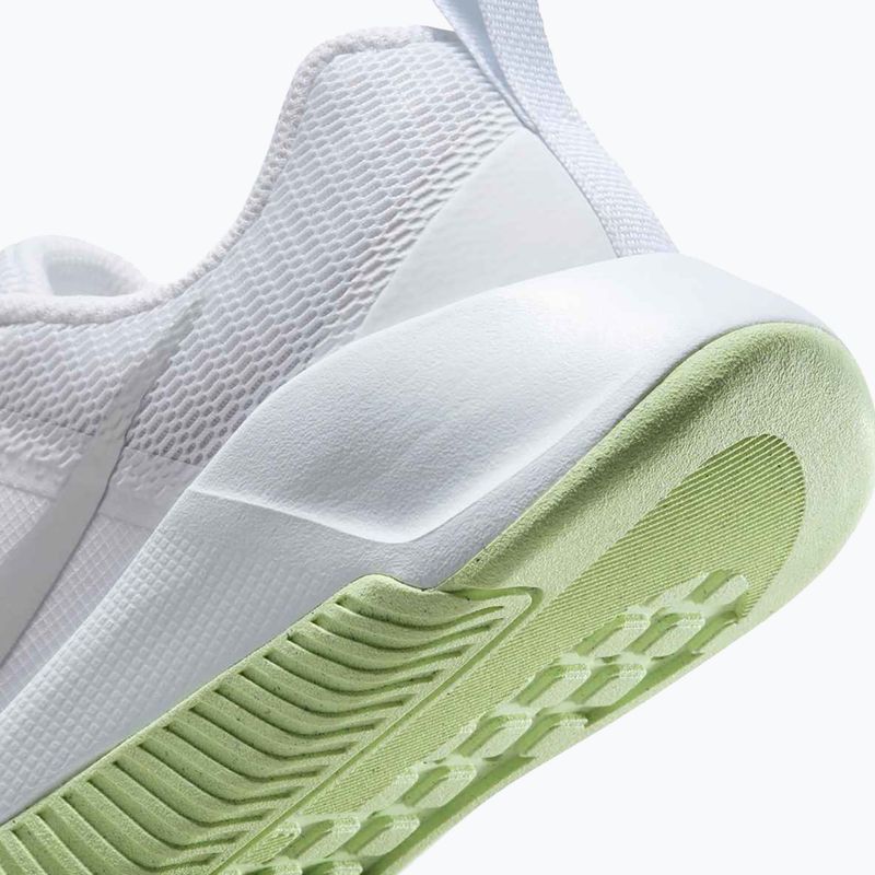 Dámské tréninkové boty Nike MC Trainer 3 white/metallic silver/barely volt 9