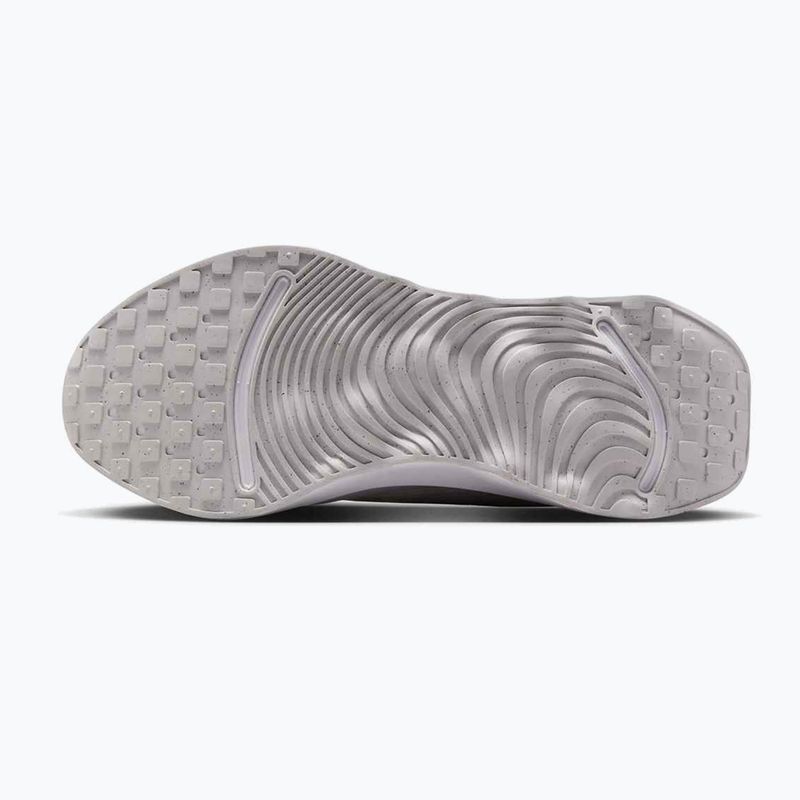 Dámské boty Nike Motiva summit white/white/metallix silver/summit white 5