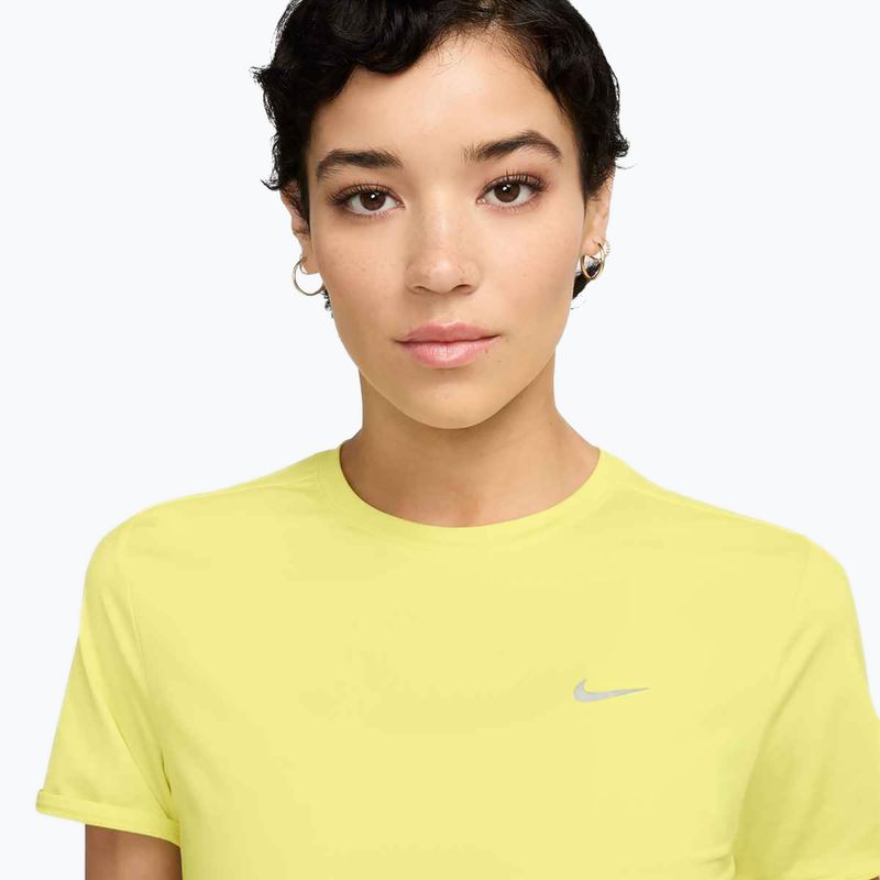 Dámské běžecké tričko Nike Swift Dri-Fit light zitron 3
