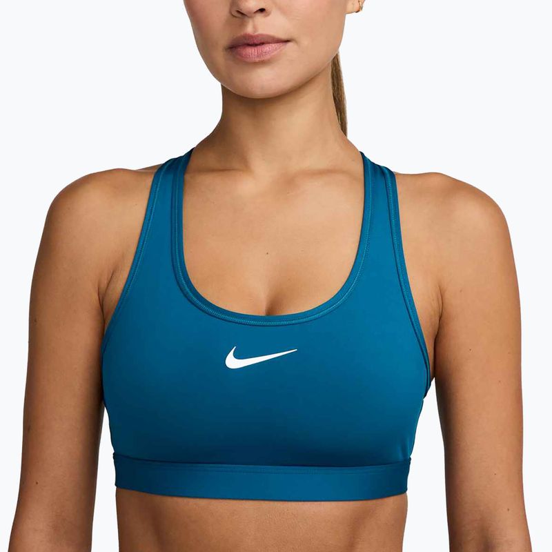 Sportovní podprsenka Nike Swoosh Medium Support green abyss/white 4
