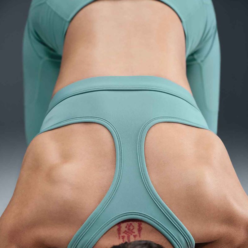 Tréninková podprsenka Nike Swoosh Light Support cannon/white 11