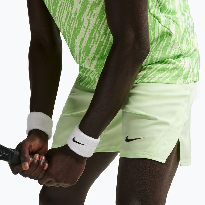 Pánské tenisové šortky Nike Court Dri-Fit Victory 7" light liquid lime/black 5