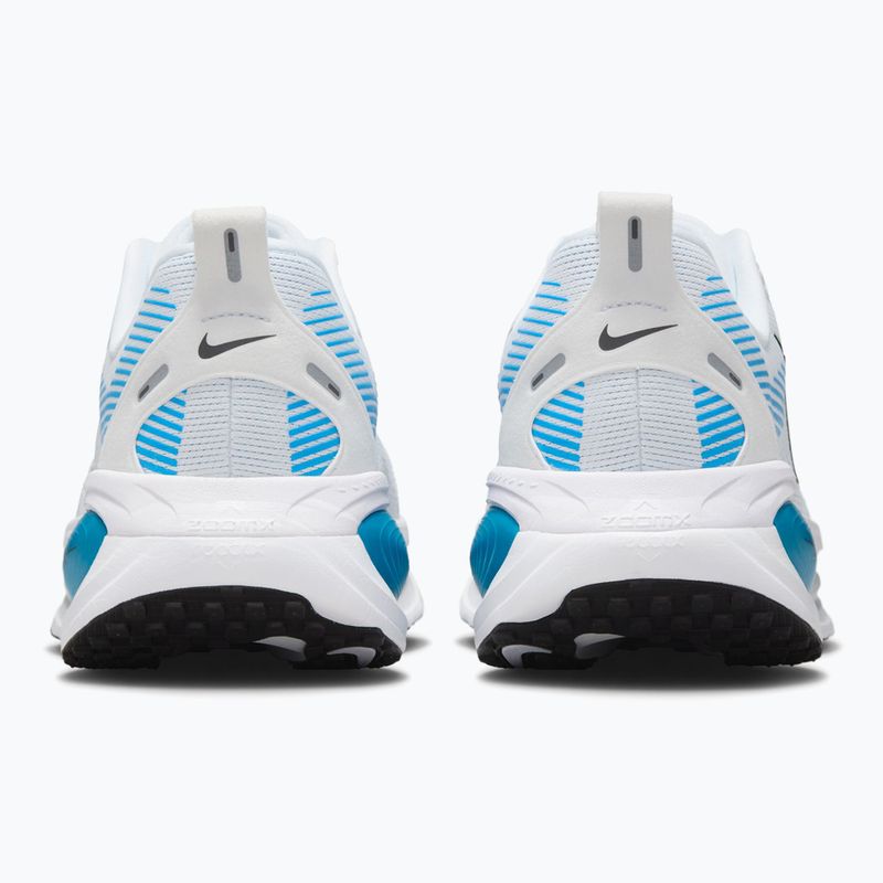 Pánské běžecké boty Nike Vomero 18 white/blue hero/black 2