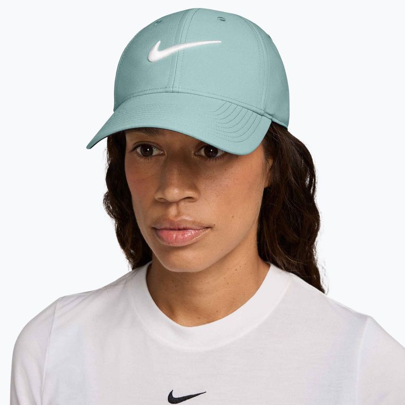 Kšiltovka Nike Dri-FIT Club cannon/white