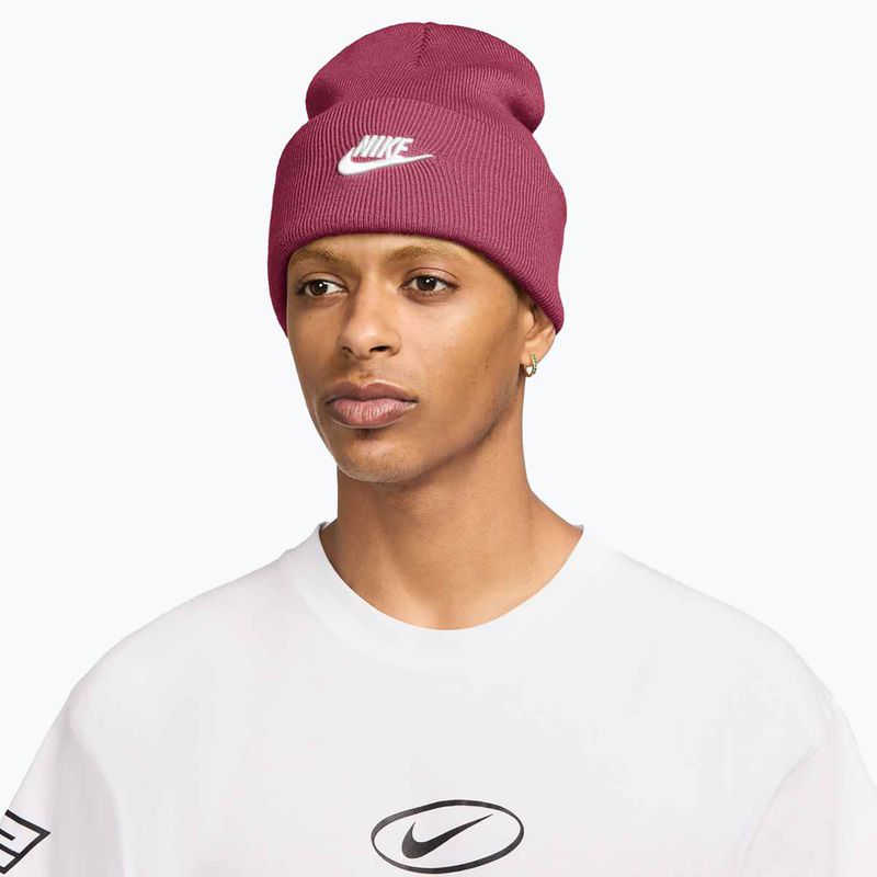 Kulich Nike Peak Futura Beanie sweet beet/white