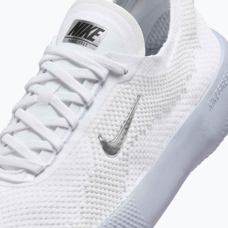 Dámské tréninkové boty Nike Free 2025 white/ghost/metallic silver 8