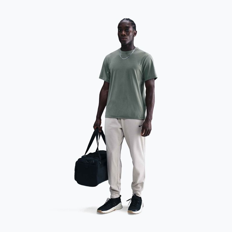 Pánské tričko Nike Dri-Fit UV Hyverse clay green/clay green 2