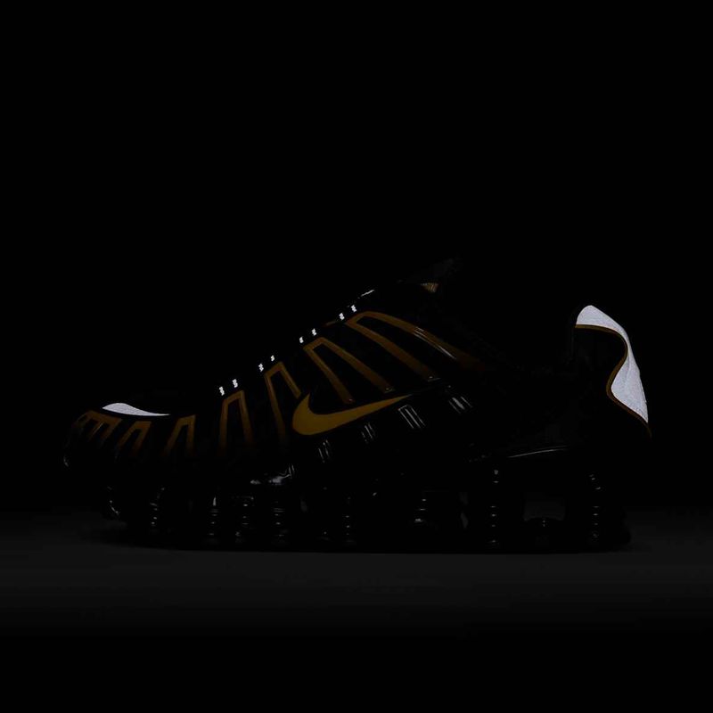 Pánské tenisky Nike Shox TL black/university gold 8