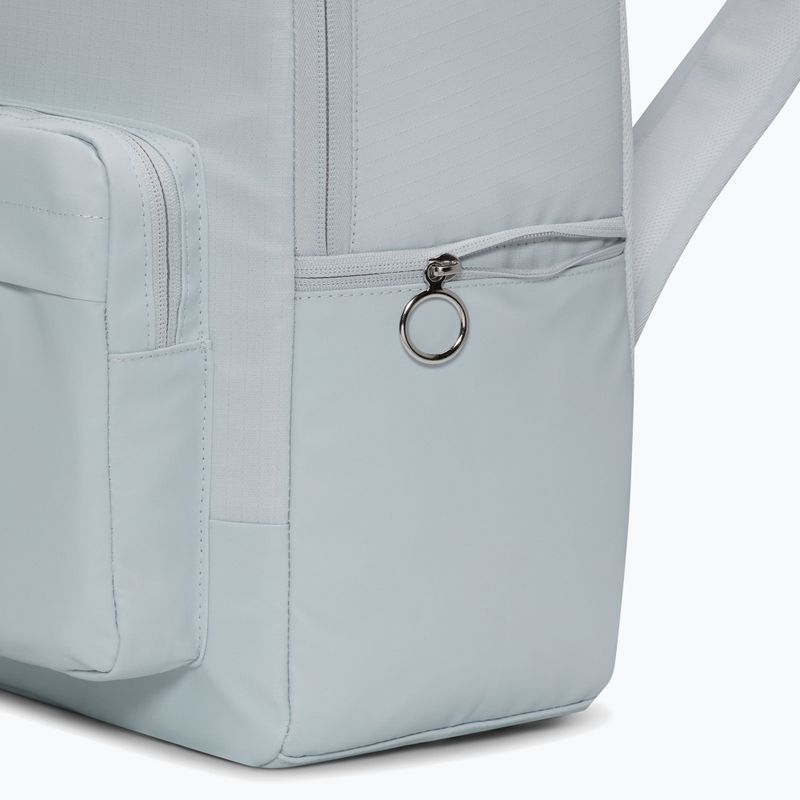 Městský batoh Nike Heritage 23 l pure platinum/metallic silver 7