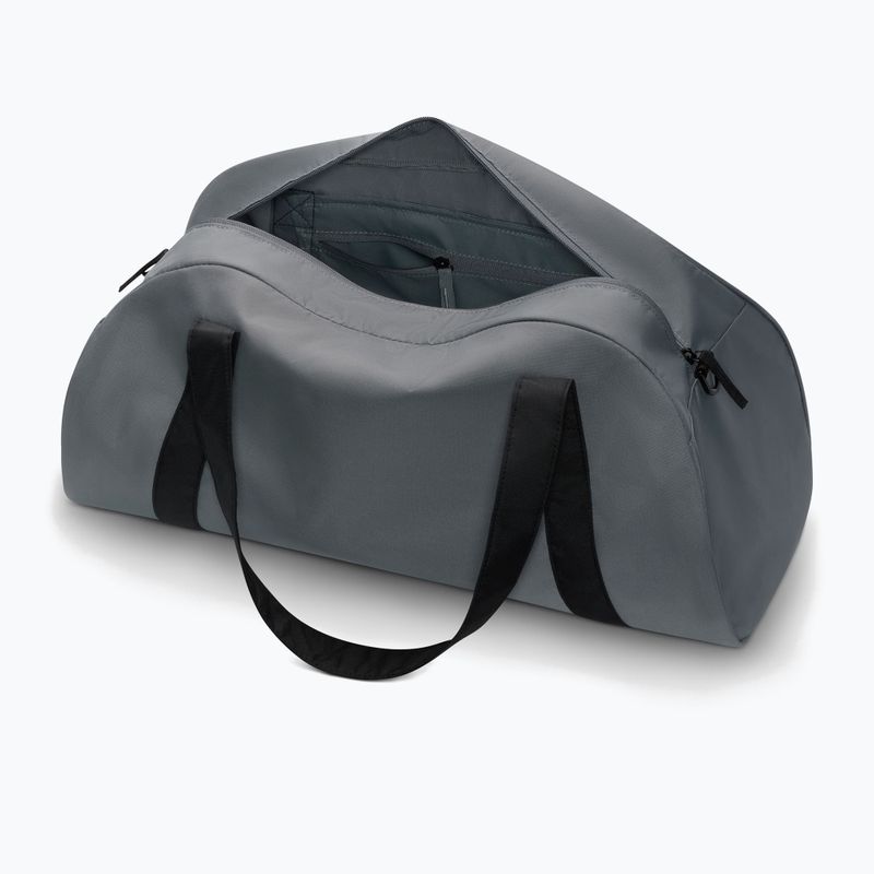 Dámská sportovní taška Nike Gym Club 24 l smoke grey/black/white 5