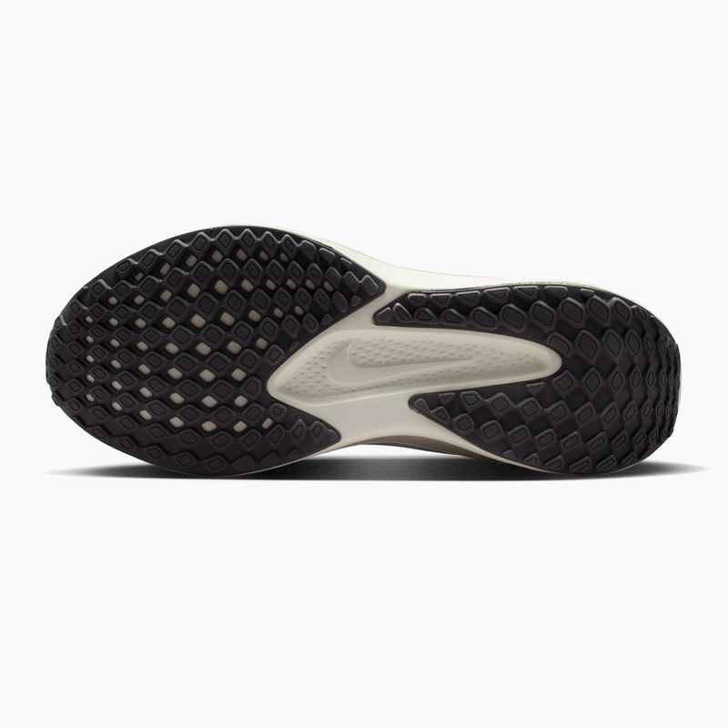 Dámské běžecké boty Nike Quest 6 white/sail/chalk/white 6