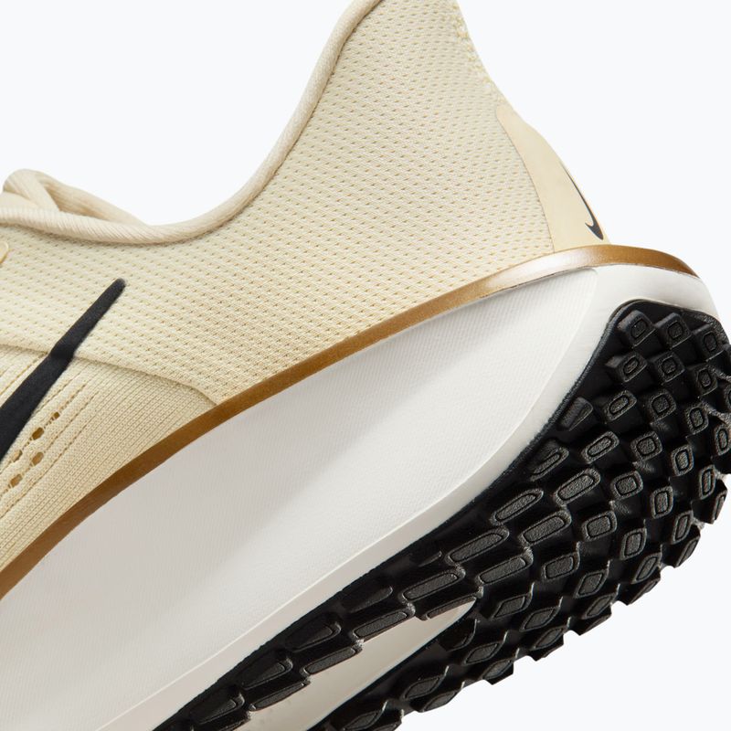Dámské běžecké boty Nike Quest 6 light khaki/sail/metallic gold/off black 8