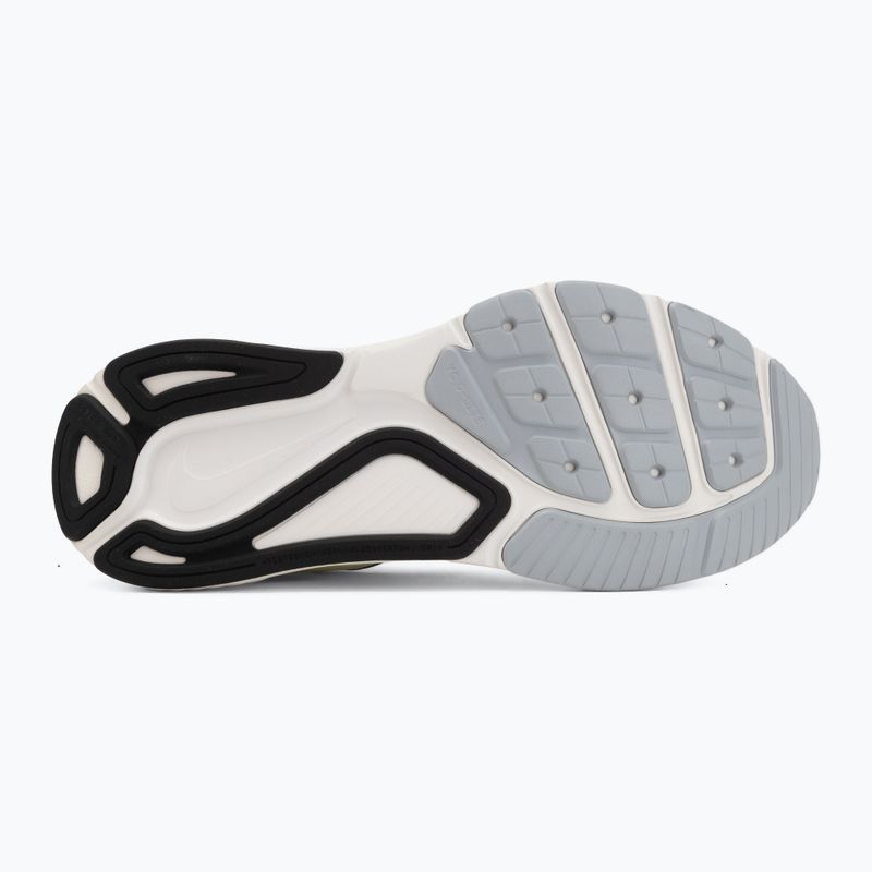 Pánské běžecké boty Nike Structure 26 summit white/volt/total orange/black 4