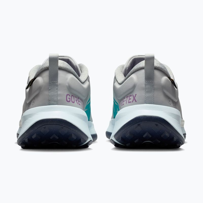 Pánské běžecké boty Nike Juniper Trail 2 GORE-TEX grey fog/sapphire/midnight navy 4