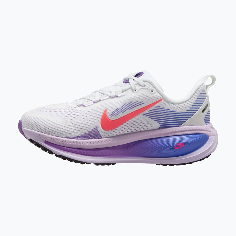 Dámské běžecké boty Nike Vomero 18 white/violet mist/sapphire/hot lava 2