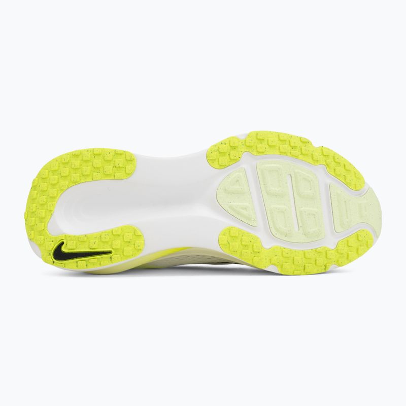 Pánské běžecké boty Nike Vomero 18 white/volt/barely volt/black 4