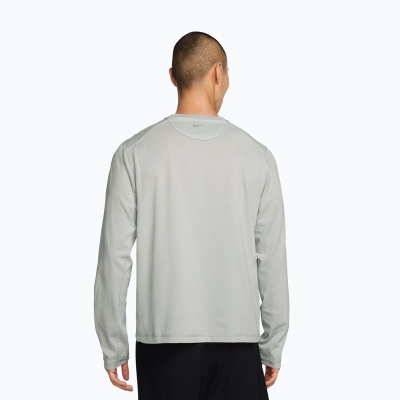 Pánské tričko longsleeve Nike Primary Athletic Club Dri-Fit grey fog/light smoke grey 2