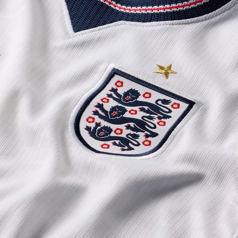 Dětské fotbalové tričko Nike England 2026 Stadium Home white/speed red/obsidian/obsidian 3