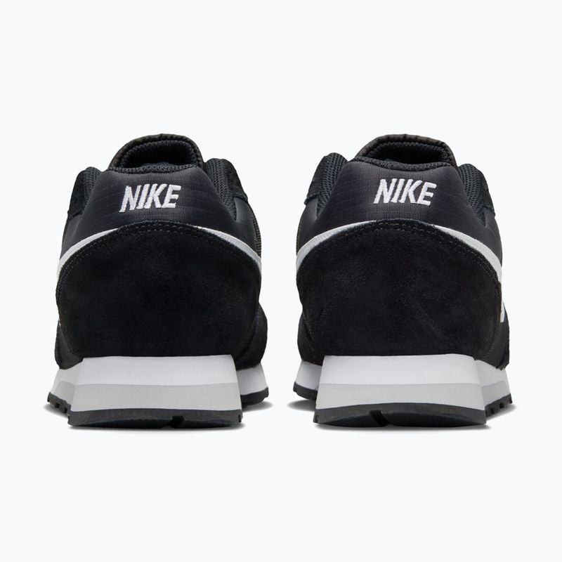 Dámská obuv Nike MD Runner 2 black/wolf grey/white 4