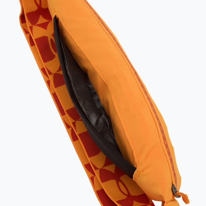 Běžecký pás Under Armour Launch Run squad orange/black/surplus orange 5