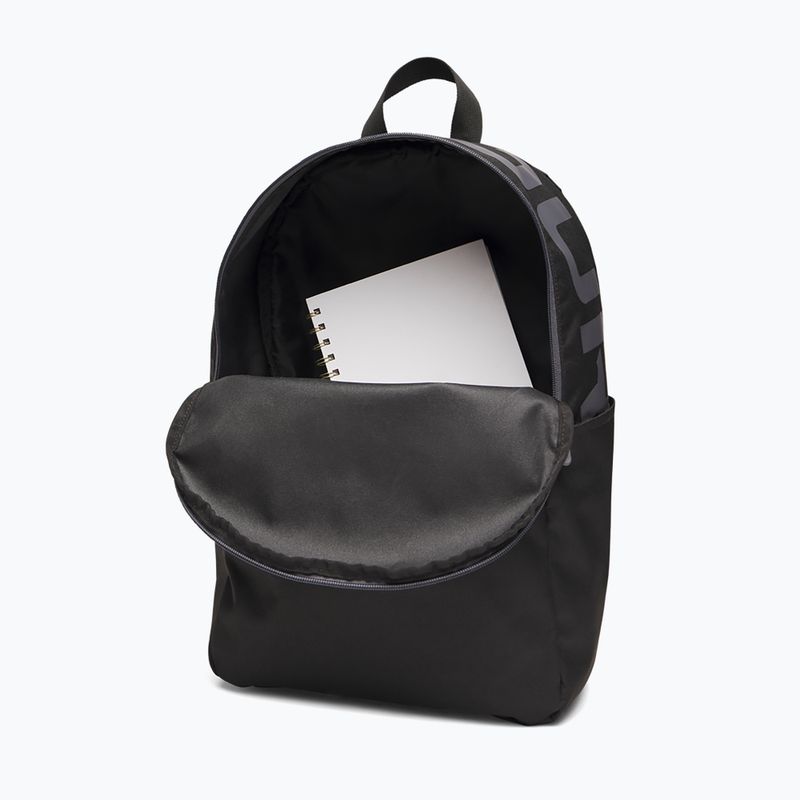 Městský batoh Under Armour Essential Printed Backpack black/black/castlerock 4