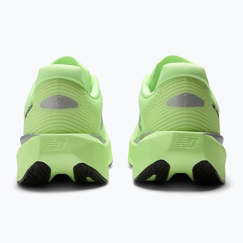 Pánské běžecké boty New Balance FuelCell Rebel V5 5