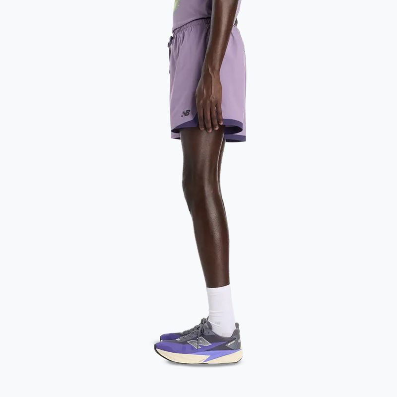Pánské běžecké šortky New Balance Run Essentials 5" candied violet 4