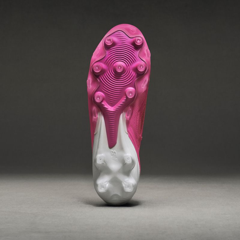 Kopačky New Balance Tekela Elite Low V5 FG pink heat/metallic gold/pink satin 9