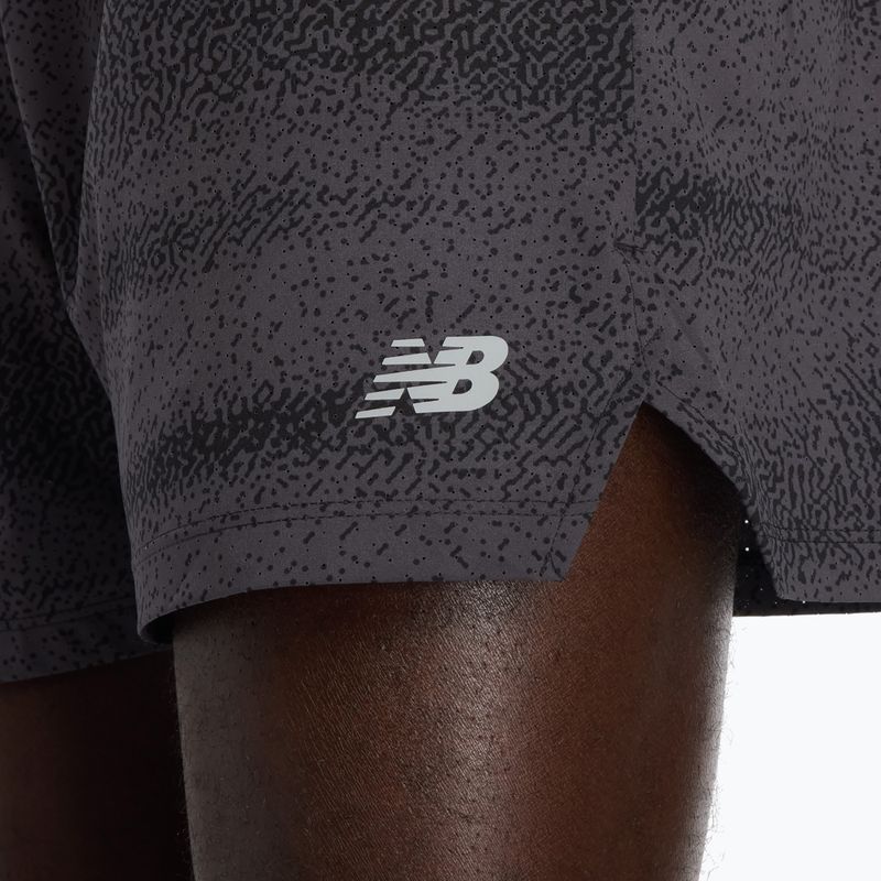 Pánské běžecké šortky New Balance RC Printed 5" black/grey 7