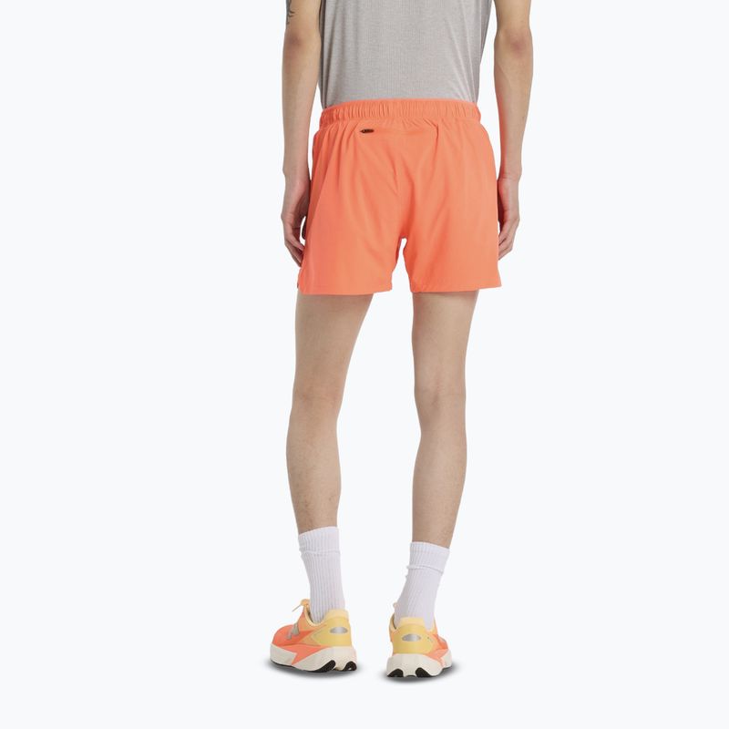 Pánské šortky New Balance RC Seamless 5" tangerine heat 2