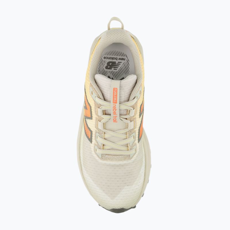 Dámské běžecké boty  New Balance Rebel V1 white peach/timberwolf 5