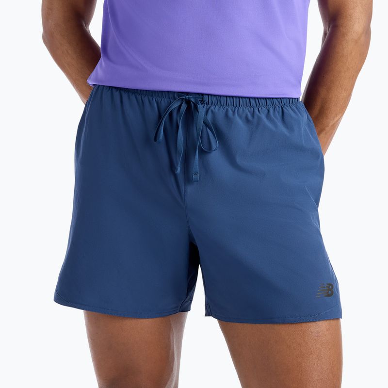 Pánské běžecké šortky New Balance Run Essentials 5" Short nb navy 4