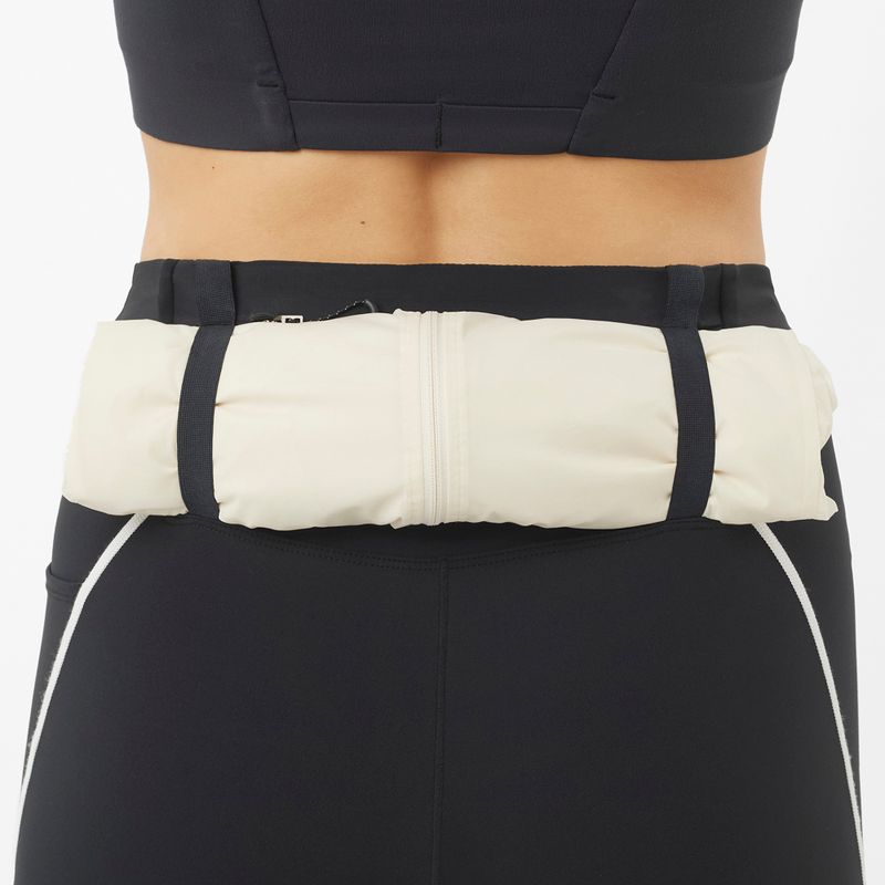 Dámské běžecké šortky Salomon Sense Stow 6" deep black 6