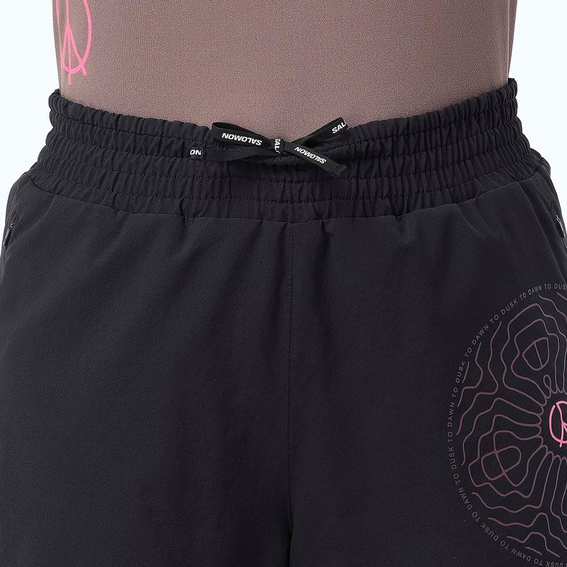 Dámské běžecké šortky Salomon SHKout Courtney 4" deep black 4