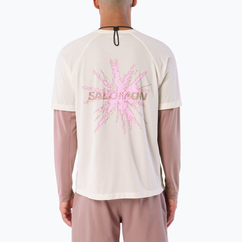 Pánské běžecké tričko Salomon Shakeout Core GFX SS Tee whisper white/pink frosting 2