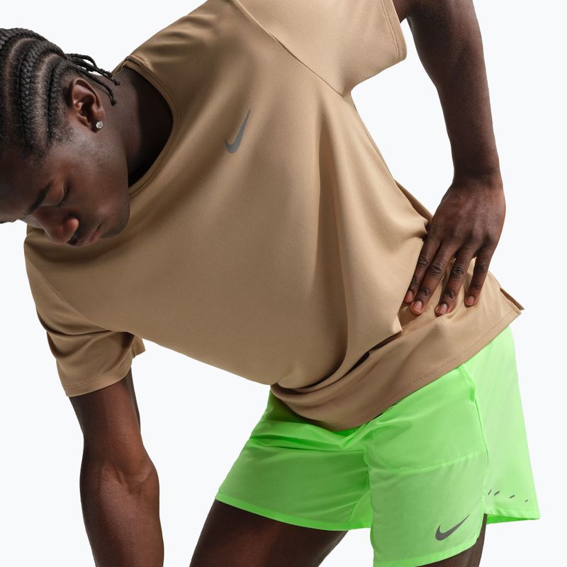 Pánské běžecké šortky Nike Stride Dri-Fit Brief-Lined 7" lime blast 5