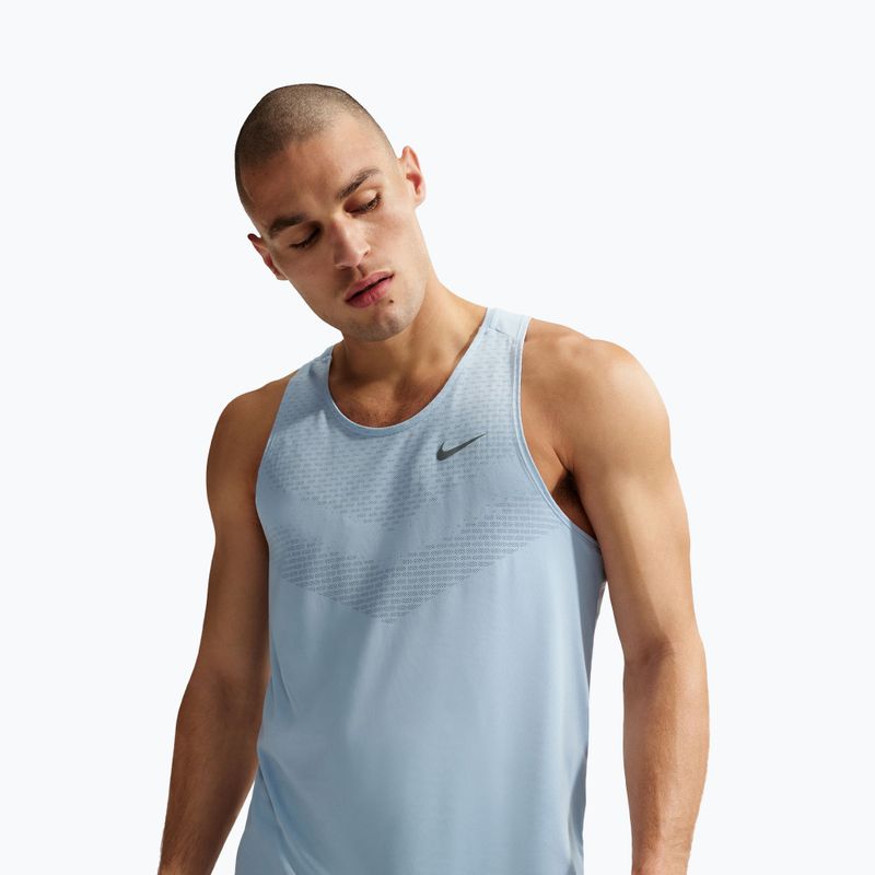 Pánské běžecké tričko Nike Stride Dri-Fit ADV light armory blue 4