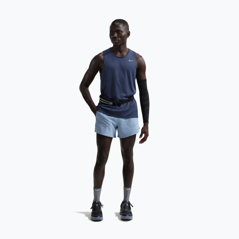 Pánské šortky Nike Stride Dri-Fit s podšívkou 5" work blue 2